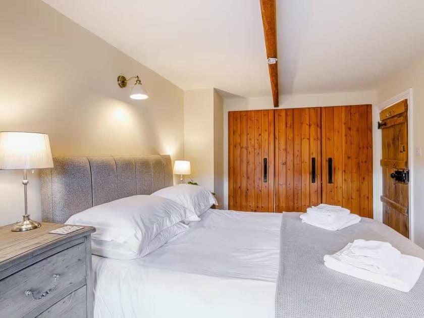 Barlow Country Club - Mill Farm Cottages Дронфийлд Екстериор снимка